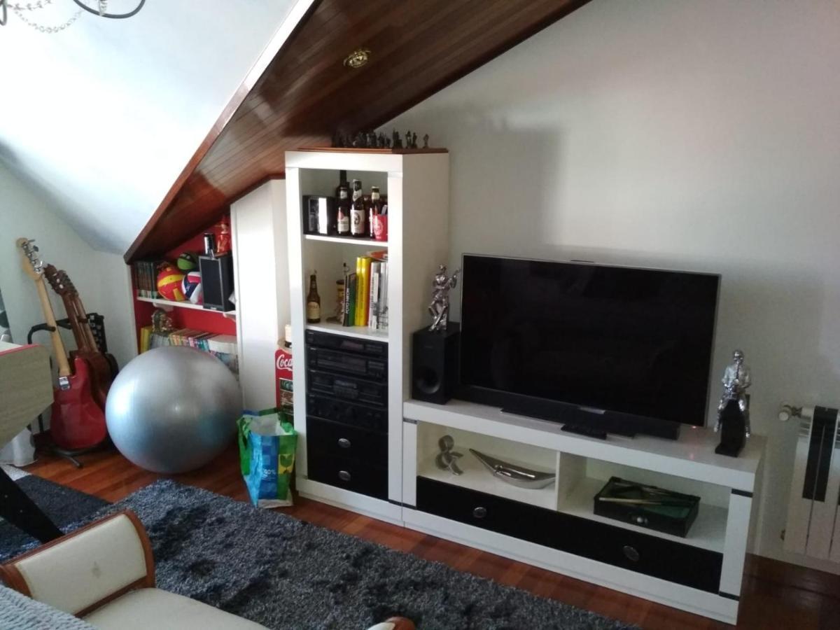 Alojamientos Marte Habitacion Con Bano Torrelavega Luaran gambar